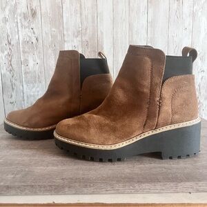 Dolce Vita Romeo Faux Leather Chelsea Boots Size 6.5